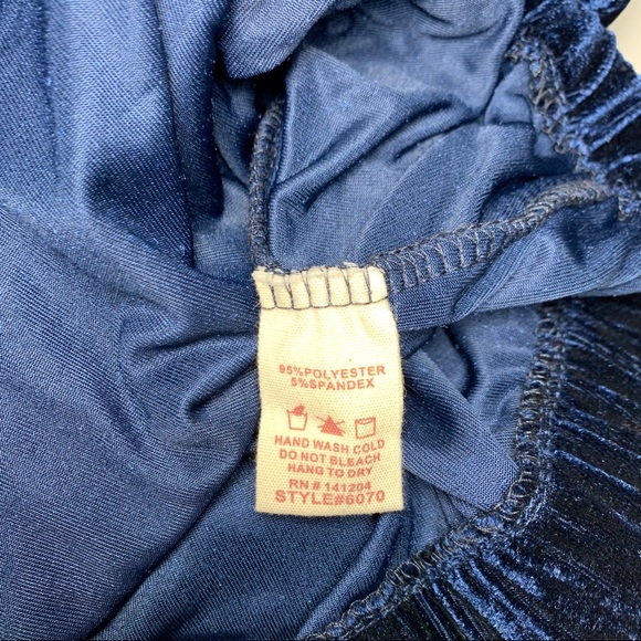 SEE NEW LISTING - NWT Velvet Embroidered Pullover Sweatshirt - Picture 8 of 9